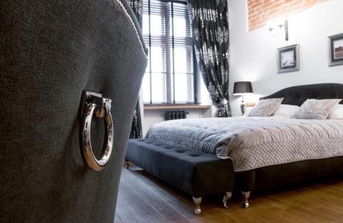 Old Town Apartment | Leonardo 2