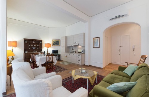 Santa Maria Novella Apartment | Leopolda Dream Home
