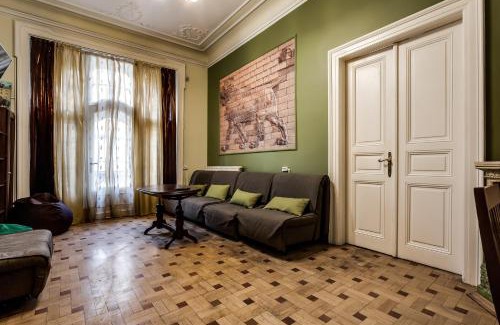 Lviv City Center Hostel | Leosphere Hostel
