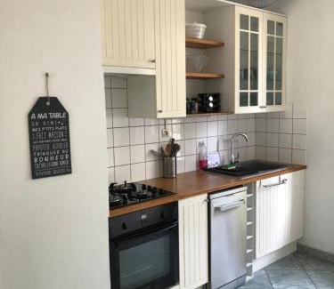 Annecy Apartment | LES ÎLES - Parking, Balcon & PS4!