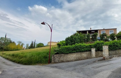 Veyras Apartment | Les 4 saisons "Les 4 saisons": charming accommodation in the heart of the Ardèche
