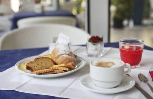 Ouakam Bed & Breakfast | Les 5 lanternes by Clara