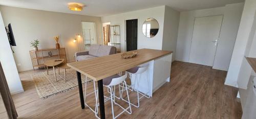 Downtown Le Havre Apartment | LES APPARTS KENNEDY