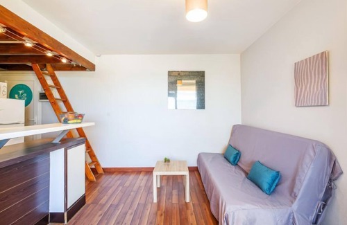 Narbonne-Plage Apartment | Les Balcons de la Méditerranée by Interhome