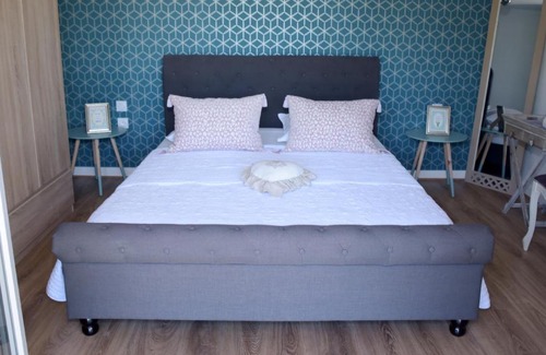 Saint-Georges-Haute-Ville Bed & Breakfast | Les Bessonnes