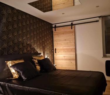 Flemalle House | Les bulles d'or