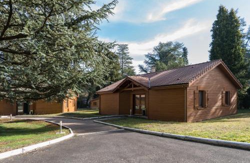 Aurec-sur-Loire Hotel | Les Cèdres Bleus