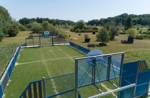 Sainte-Genevieve-des-Bois Villa | Les Cabanes Parisiennes - Chalets 1h30 from Paris - 62P