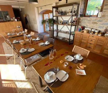 Saint-Beauzely House | Les Caselles, Gîte et Chambre d'hôtes