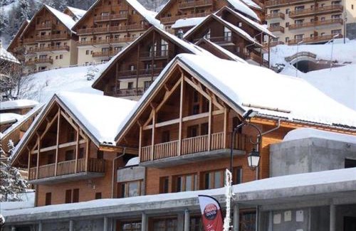Valloire Apartment | Les Chalets D'adrien - 3 pièces 6 personnes exposé ouest MAE-9374