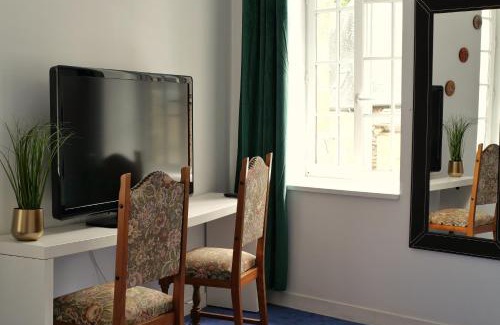 Pontrieux Bed & Breakfast | Les chambres de l'Elysée