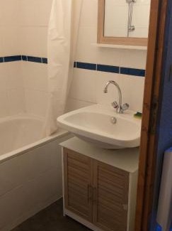 Saint-Jean-dʼAulps Apartment | Les Cimes, Chaleureux studio 4 pers, 50m du télécabine, vue dégagée sur les pistes, DRAPS NON COMPRIS