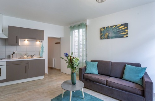 Vitre Apartment | Les Claviers - A 2min de la gare