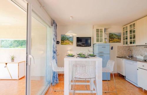 La Nartelle Apartment | Les Coteaux de la Nartelle by Interhome