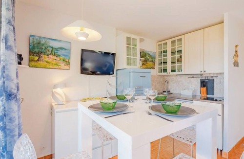 La Nartelle Apartment | Les Coteaux de la Nartelle by Interhome