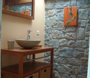 Mostuejouls Bed & Breakfast | Les Falaises