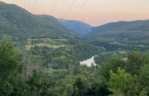 Cernon Apartment | Les gîtes de la perle Vouglans La chouette G