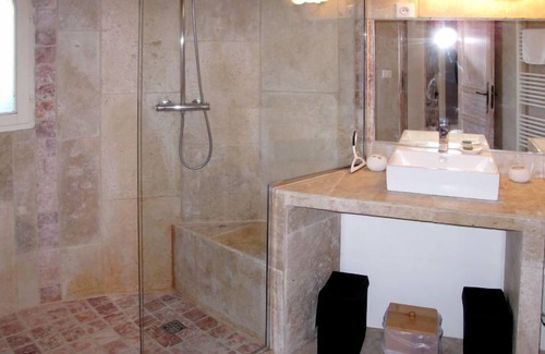Paradou House | Les Garrigues de la Vallée des Baux by Interhome