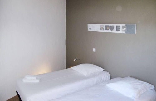 Paradou House | Les Garrigues de la Vallée des Baux by Interhome