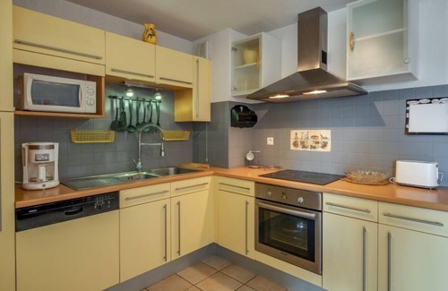 Narbonne-Plage Apartment | Les Grandes Bleues 2 by Interhome