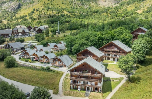 Saint-Sorlin-d'Arves Apartment | Les Huskies N°50 - 3P7