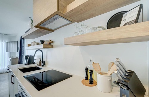 Sainte-Agathe-des-Monts House | Les Lofts du Lac des Sables 4