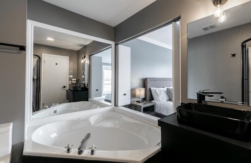 Sainte-Agathe-des-Monts Apartment | Les Lofts du Lac des Sables 4 by KASANIA