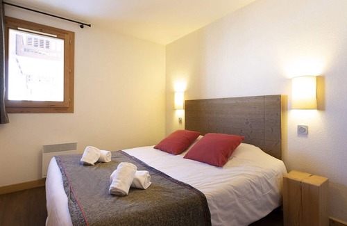 Les Menuires Apartment | LES MENUIRES Le coeur des loges 8PM 4 pièces 8 pers. Premium