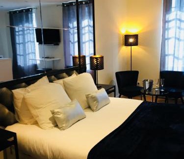 Rouen City Centre Apartment | Les Mille et une Nuits