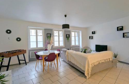 Gargenville Apartment | Les Mimosas