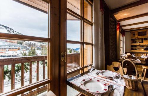 Courchevel Hotel | Les Monts Charvin