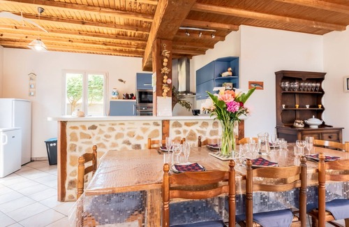 Hauteville-sur-Mer House | Les Mouettes by Interhome