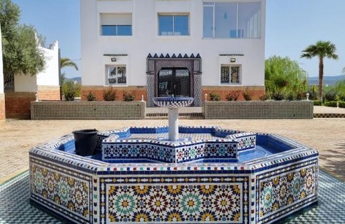 Ain Cheggag Villa | Les portes de l'atlas