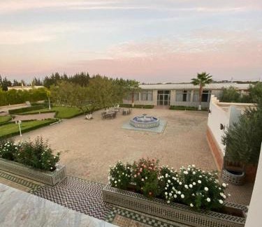 Ain Cheggag Villa | Les portes de l'atlas