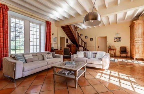 Villeneuve-sur-Lot House | Les Rives du Lot - Piscine au bord du fleuve