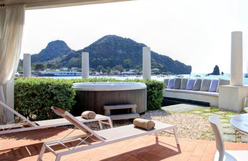 Vulcano Porto Hotel | Les Sables Noirs & Spa