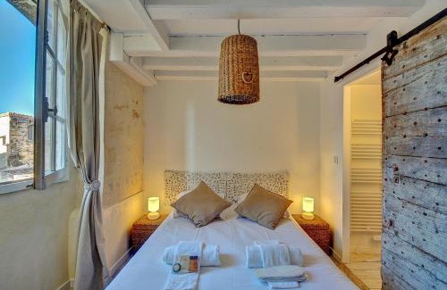 Saint-Michel Apartment | Les Secrets de Bacchus