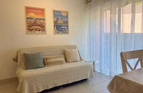 Palavas-les-Flots Apartment | Les Soleillades - T2 cosy pour 4 pers - Piscine, parking privé, à 100m de la plage - LaConciergerieByNina