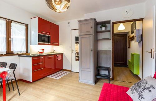 Chamonix City Centre Apartment | Les Sommets Studio