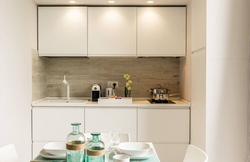 Coste Apartment | Les Suites Apartment 1