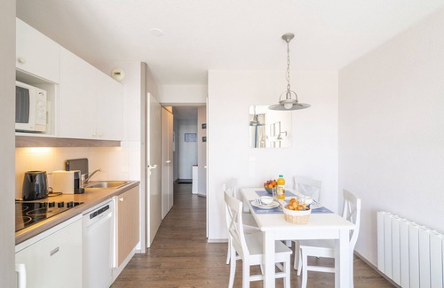 Benodet Apartment | Les Voiles Blanches - One Bedroom Apartment, Sleeps 4