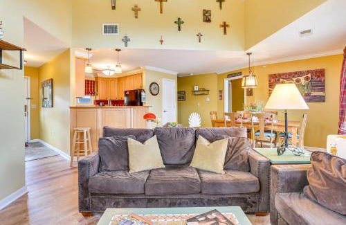Vernon Apartment | Less Than 1 Mi to Mountain Creek Resort Condo with Balcony