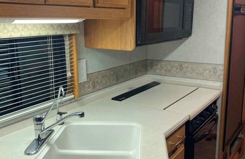 Stafford RV Rental | Let's Go CAMPING!