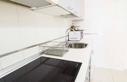 Capuchinos Apartment | Letmalaga Barcelo Apartment 3