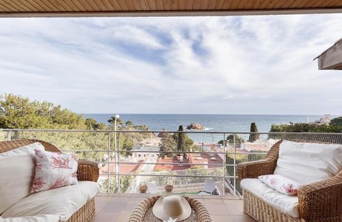 Tossa de Mar House | Lets Holidays Sailor House with Sea Views