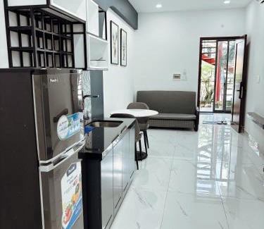 District 3 Apartment | LetuB02 Large Bathtub Business Couple Suite Family Travel Area 1 Adjacent