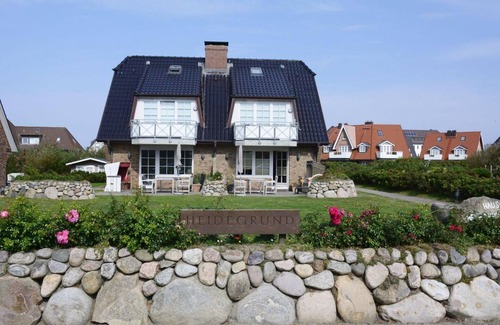 Wenningstedt-Braderup Apartment | LH Heidegrund, App.3 - 3-room vacation apartment close to the beach with approx. 53 m², for up to