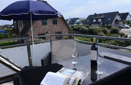 Wenningstedt-Braderup Apartment | LH Heidegrund, App.3 - 3-room vacation apartment close to the beach with approx. 53 m², for up to