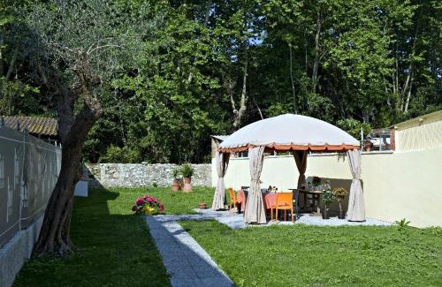 Torre del Lago Puccini Bed & Breakfast | LIù B&B
