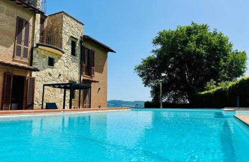 Pievasciata Villa | Libertas Tuscan Hideaway